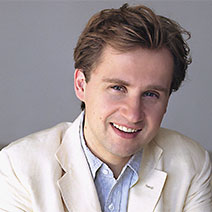 Radoslaw Szulc, Künstlerischer Leiter